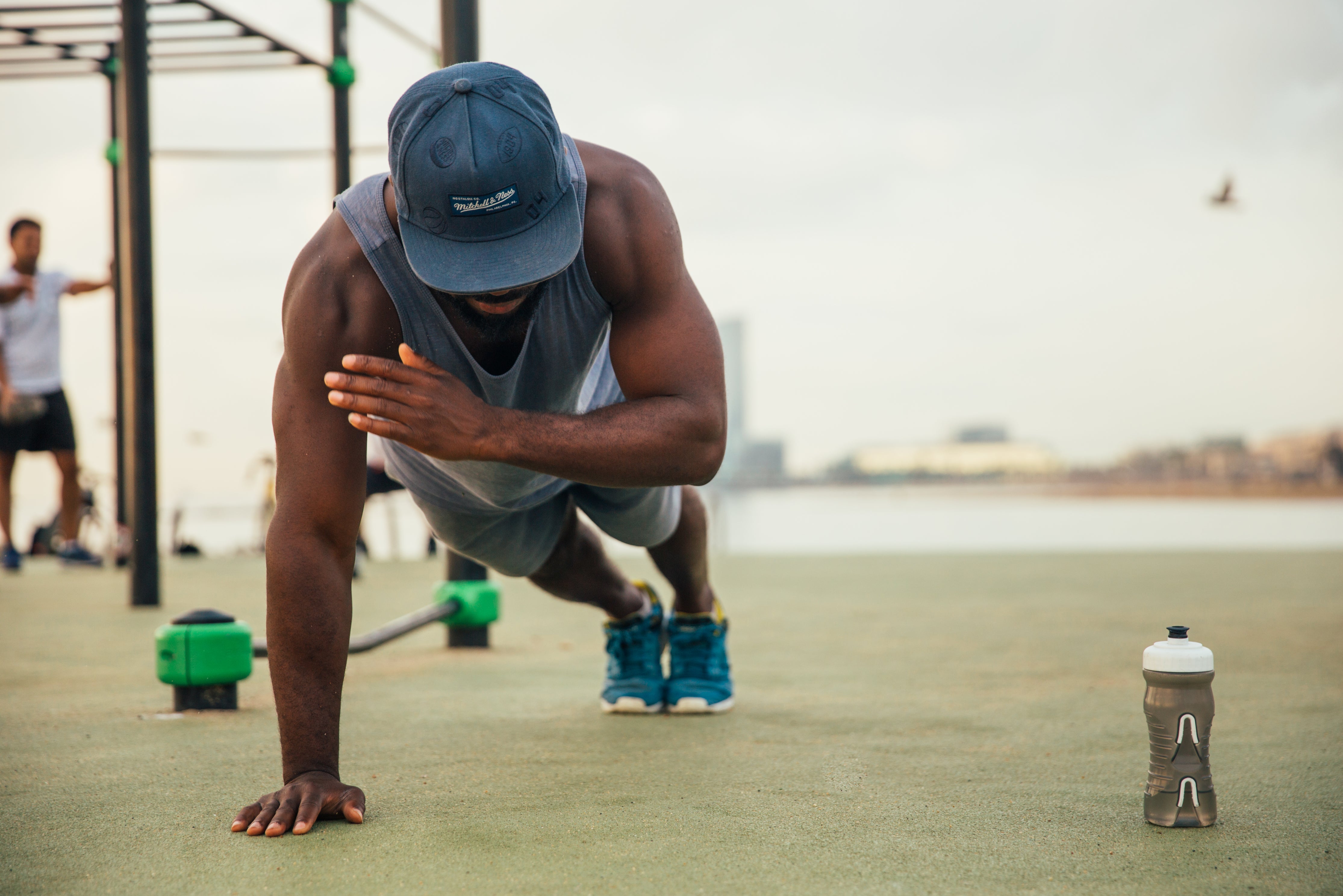 files/one-arm-push-up.jpg